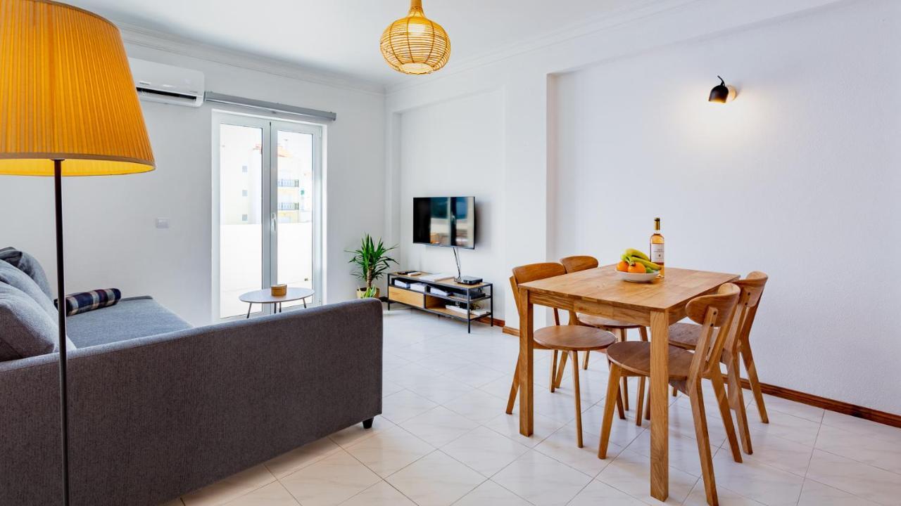 Bright 1Bdr Apartment W/Balcony By Lovelystay Vila Real de Santo António Εξωτερικό φωτογραφία